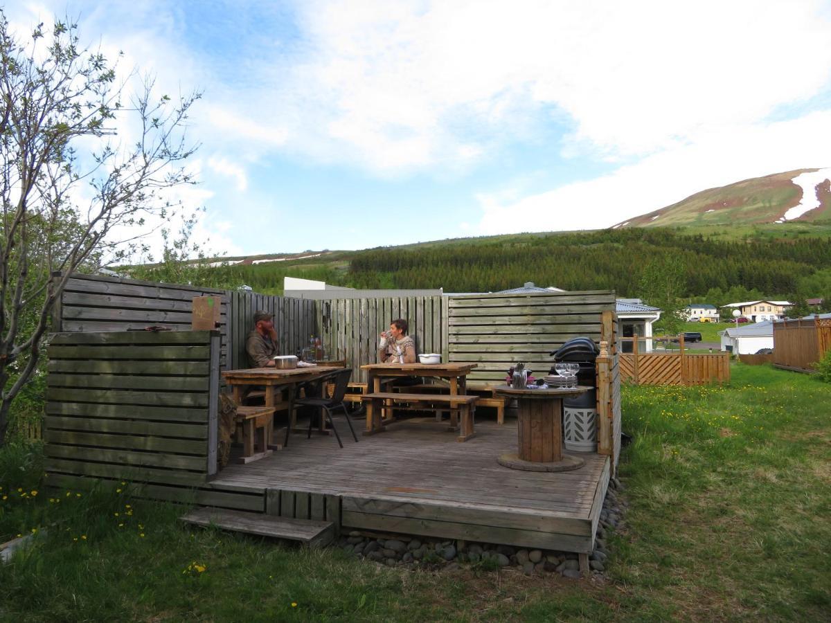 Húsavík Green Hostel Husavik Exterior foto